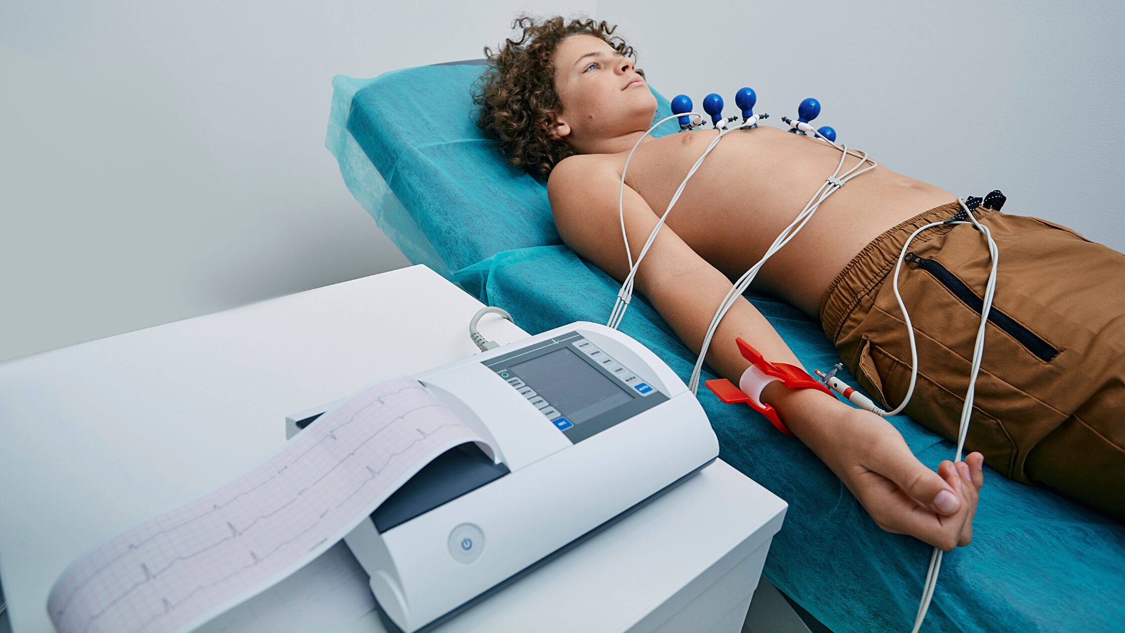 Private clinic offering ECG test as part of cardiac health screenings for patients, Cardiac Monitoring Services for Clinics